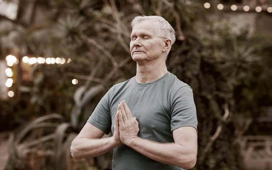 yoga para mayores zaragoza