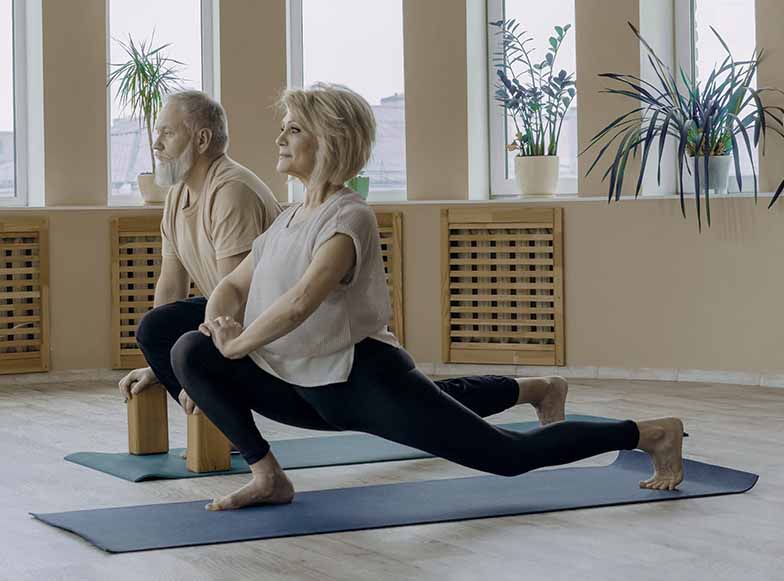 yoga para mayores zaragoza