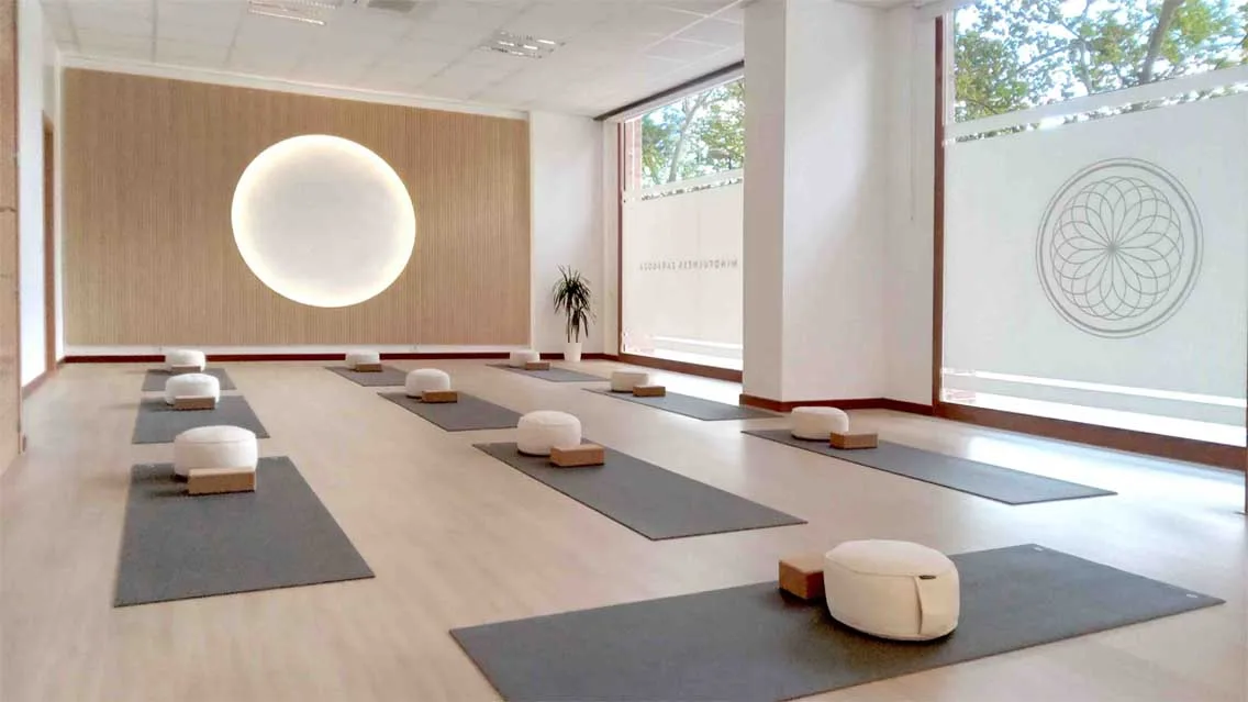 centros de yoga en zaragoza